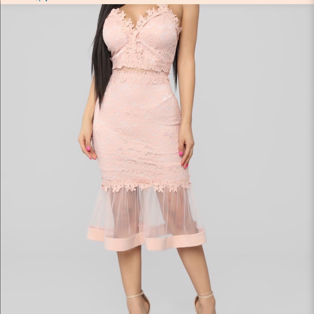 Lace dress